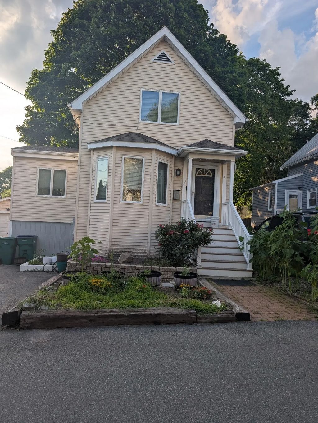 18 Windsor Ave, Lynn