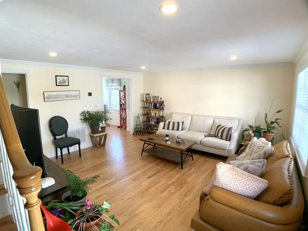38 Gordon St. #1, Waltham