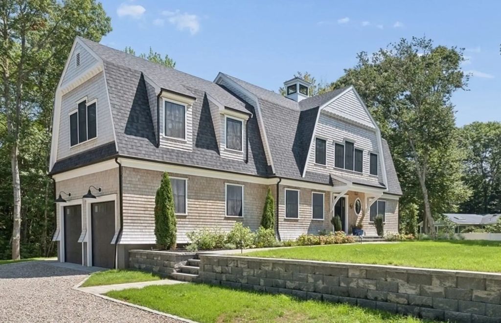 109 Brandt Island Rd, Mattapoisett