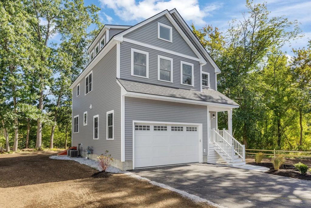 48 Beach Rd, Salisbury