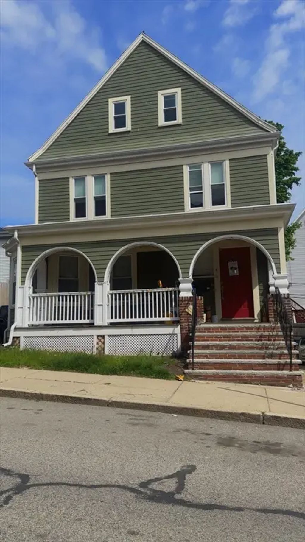 4 Intervale St #2, Boston