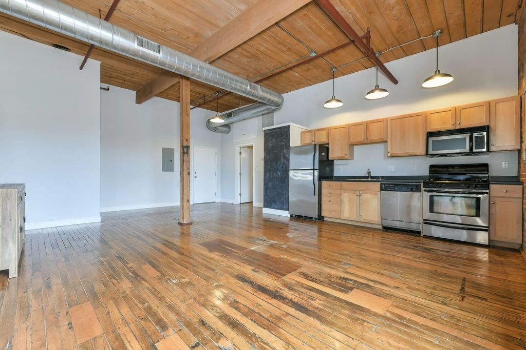244 Brighton Ave #406, Boston