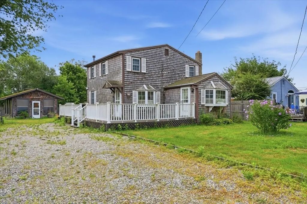 16 Park St, Marshfield