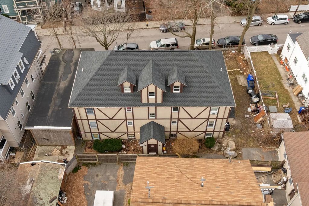 19 Hiawatha Rd, Boston