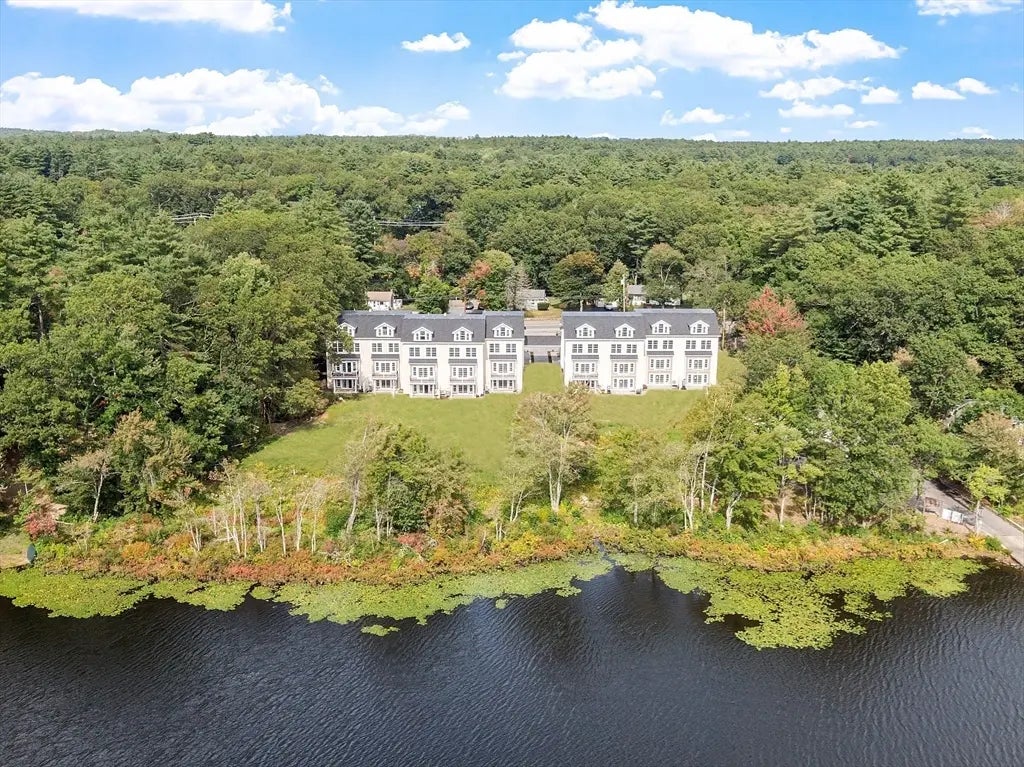 206 W Main St #4, Georgetown