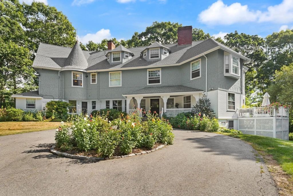 158 Hesperus Ave #2l, Gloucester