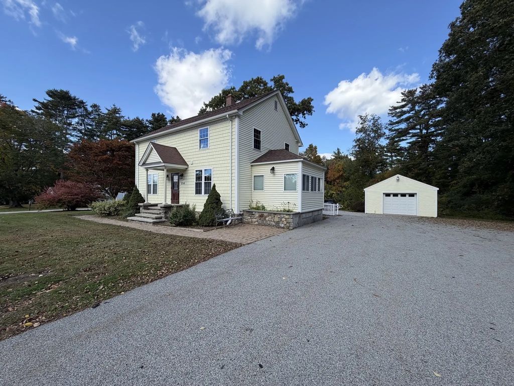 214 Charlton Rd, Sturbridge