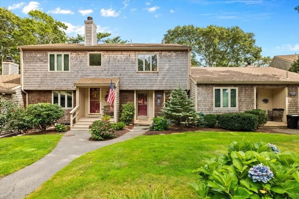 190 Bayfront Way #190, Falmouth