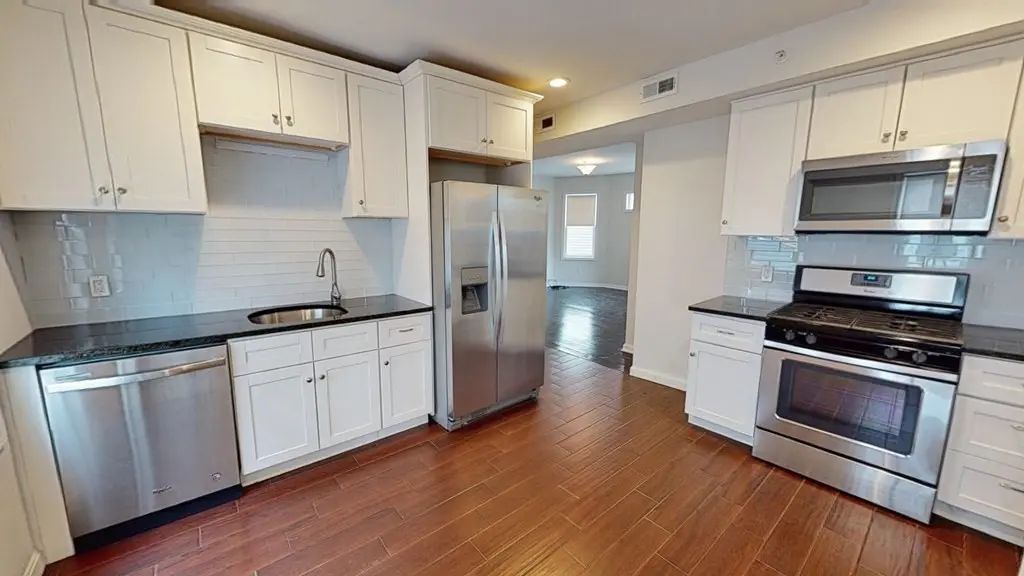 15 Bayside Street #2, Boston