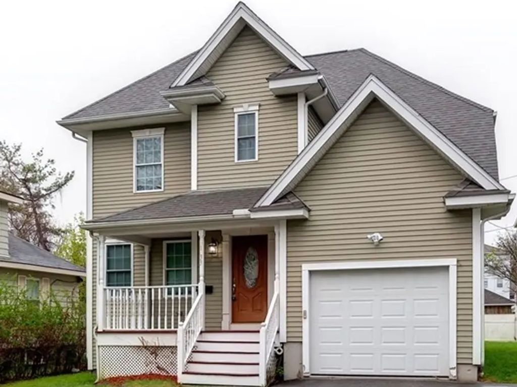 133 Puritan Ave, Worcester