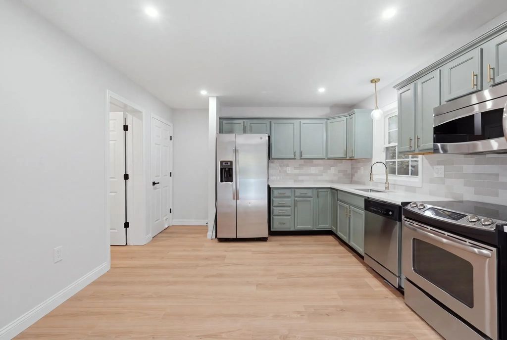 105 N Main St #b, Orange