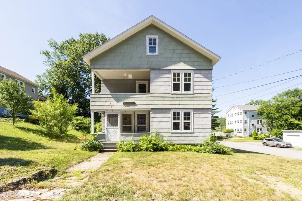 17 Hunnewell Rd, Worcester