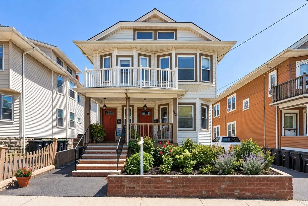 110 W Adams St, Somerville