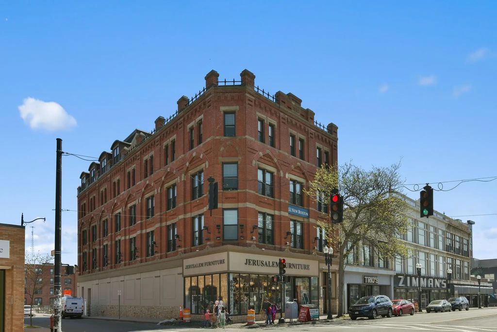 64 Market Street #308, Lynn