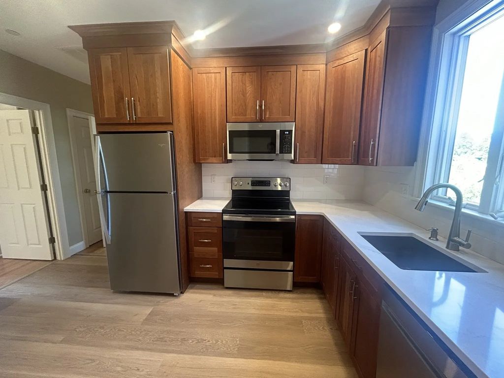 1357 Massachusetts Ave #1, Arlington