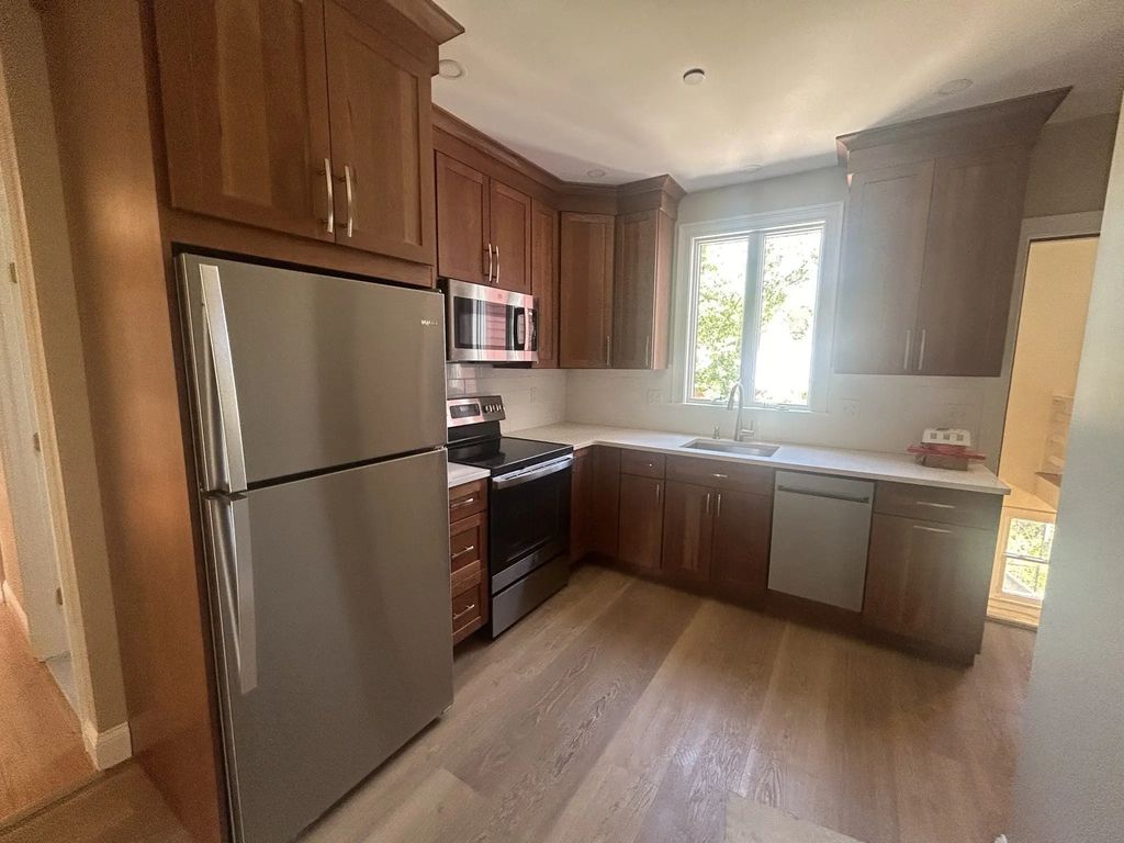 1357 Massachusetts Ave #1, Arlington