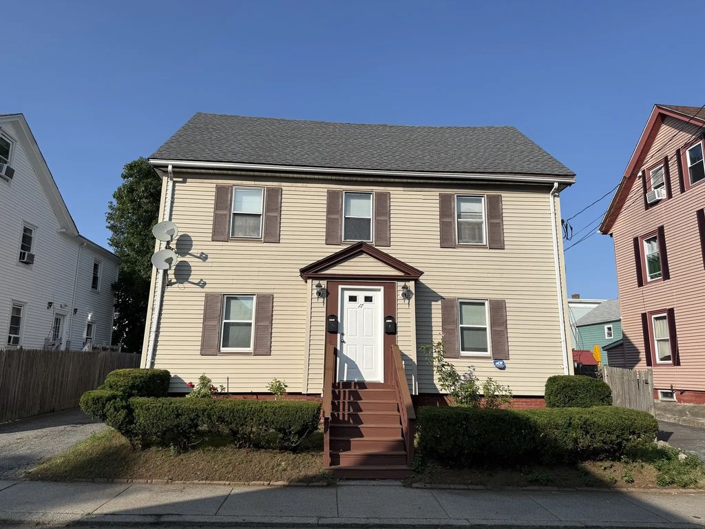 17 Alice Ave, Lynn