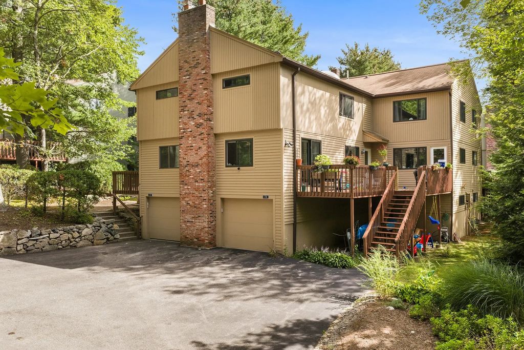 72 E Bluff Rd #72, Ashland
