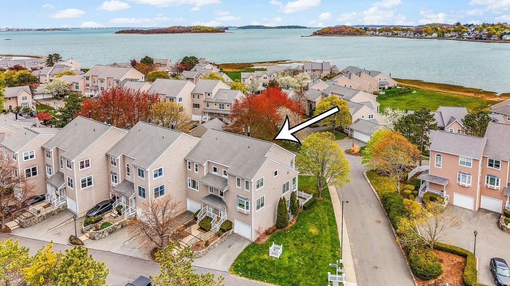 7 Whaler Ln #unit 7, Quincy
