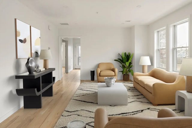 25 Hillsboro St. #1, Boston