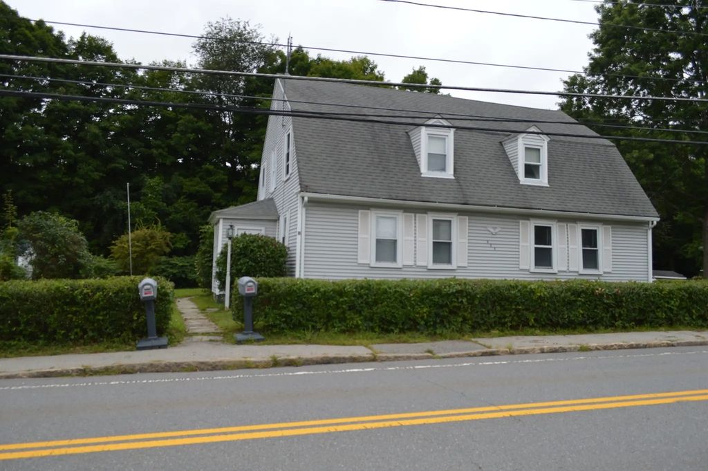 444 Putnam Hill Rd, Sutton