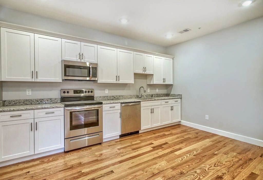 3 Neilon Park #3, Malden