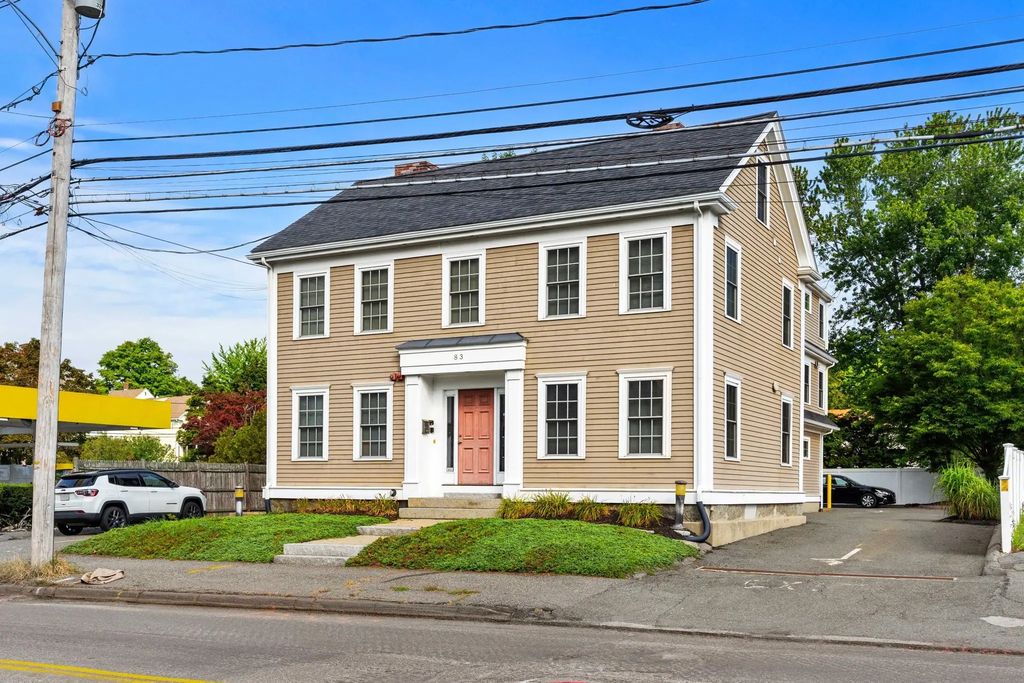 83 Holten St, Danvers