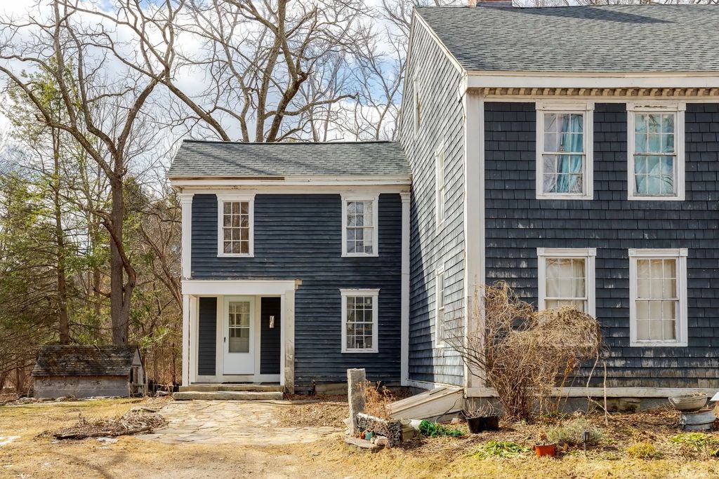 27 Bulkeley Road #left, Littleton