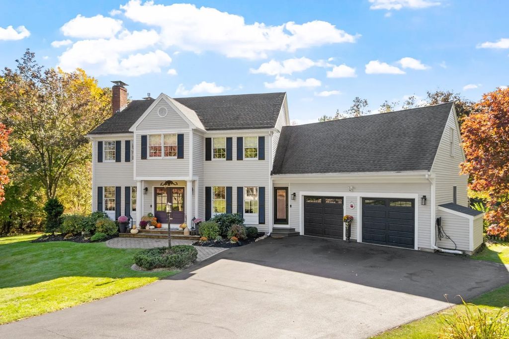 49 Spruce Road, North Reading