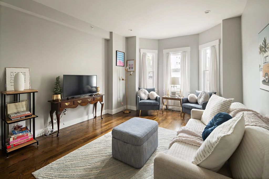 6 Chestnut Ave #1, Boston