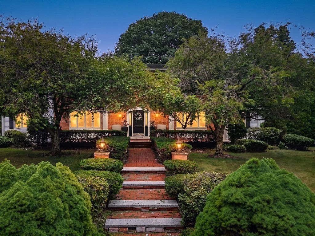 42 Mountain View Road, Leominster