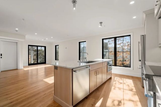 34 Vinton Street #1, Boston