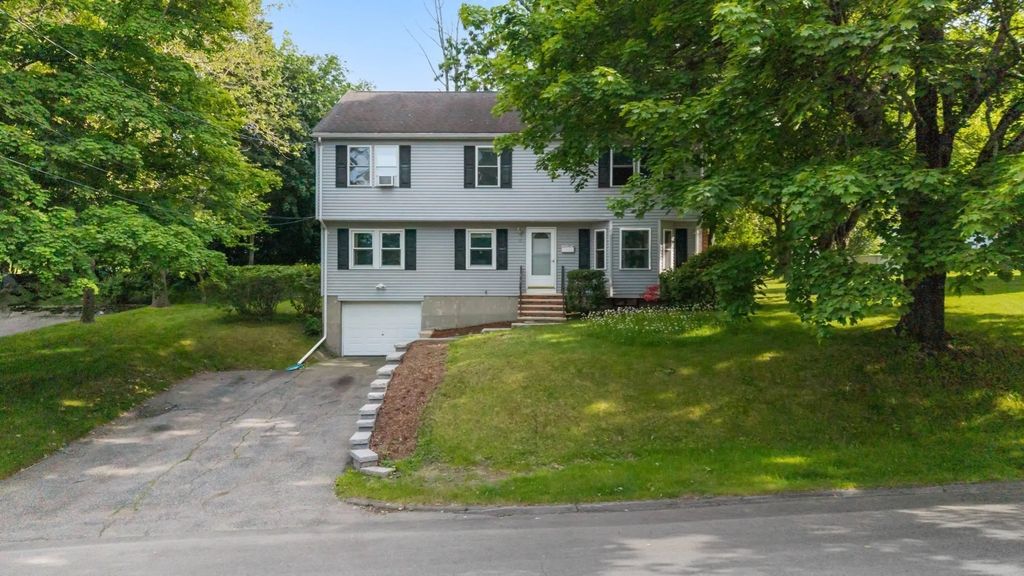 15 Mars Dr, Shrewsbury