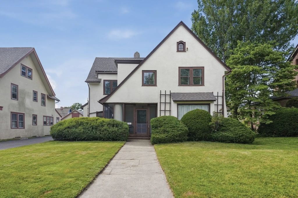38 Oxford Street, Springfield