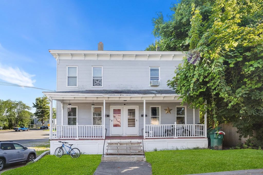 15 Cascade St, Fitchburg