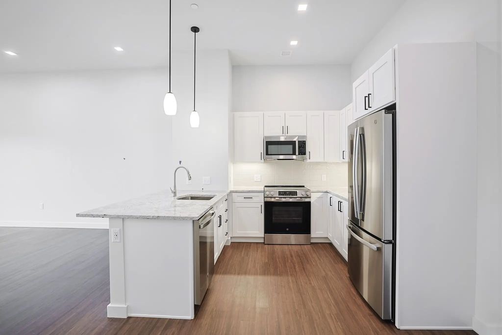 45 E Central Street #313, Natick