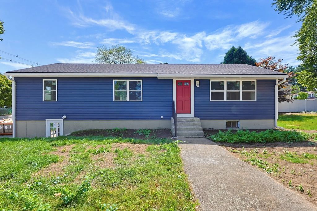 7 Hamilton St, Framingham