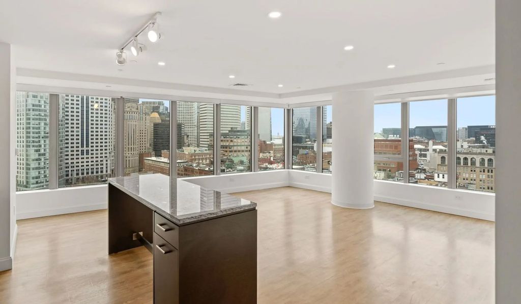 99 Kneeland St #903, Boston