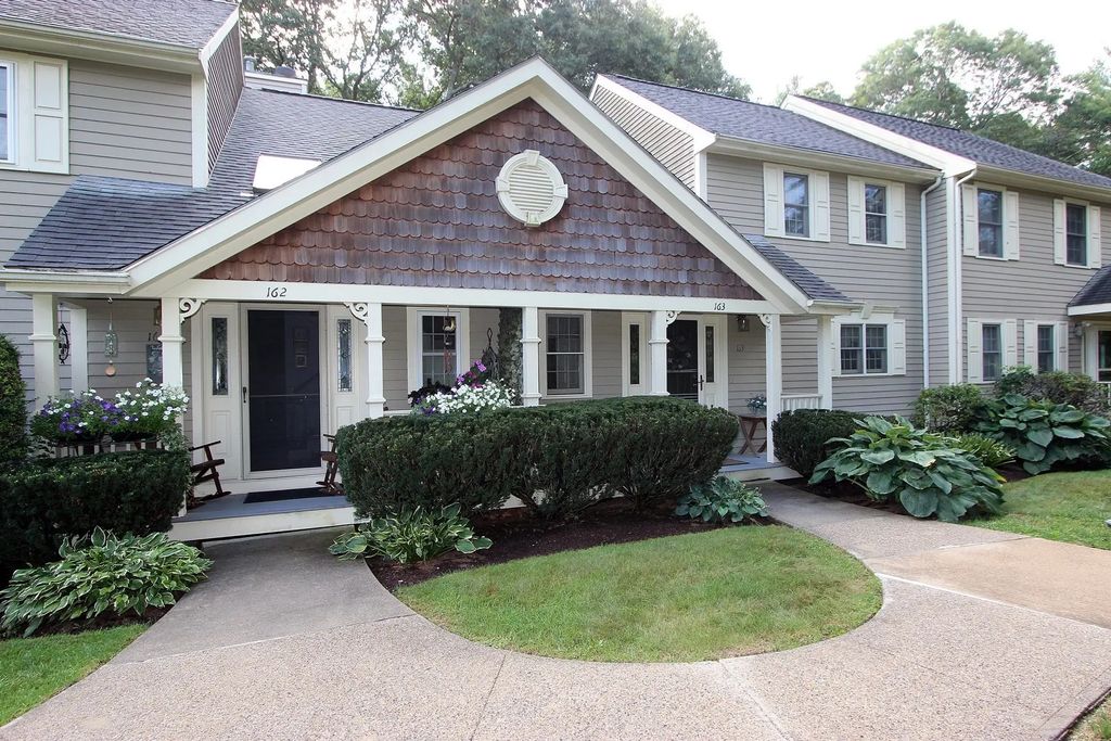 163 Ashley Lane #163, Middleboro