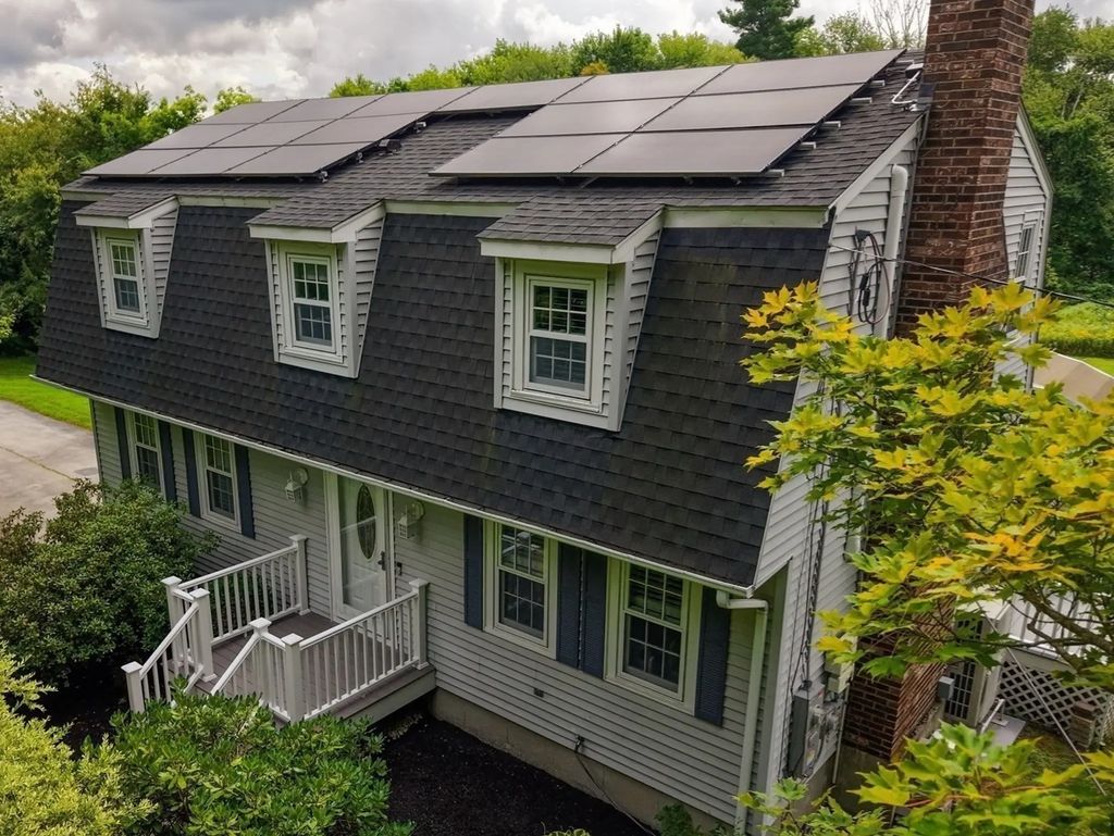 118 Mendon Rd, Sutton