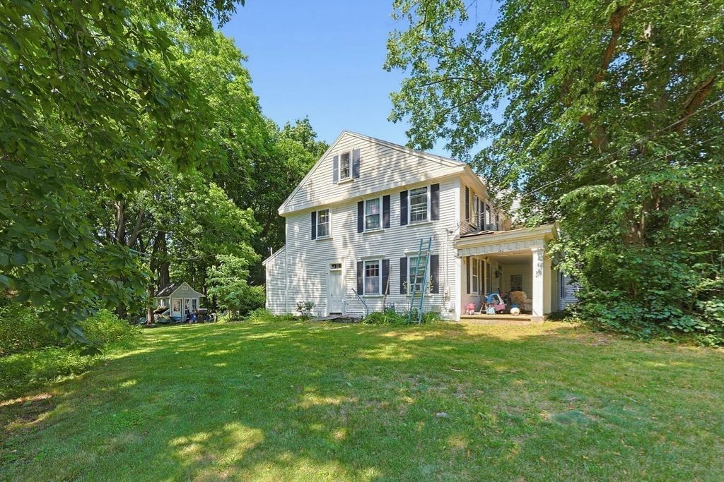 728 South Main Street, Raynham
