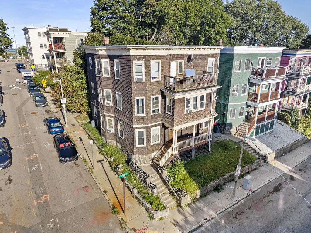73 Draper St, Boston