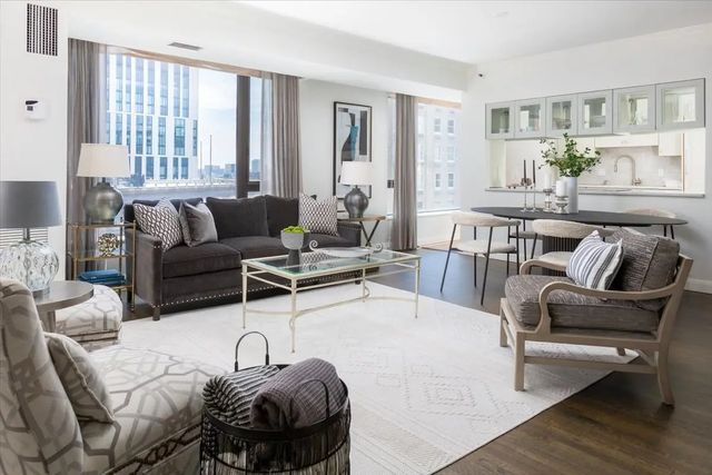 220 Boylston St #1010, Boston
