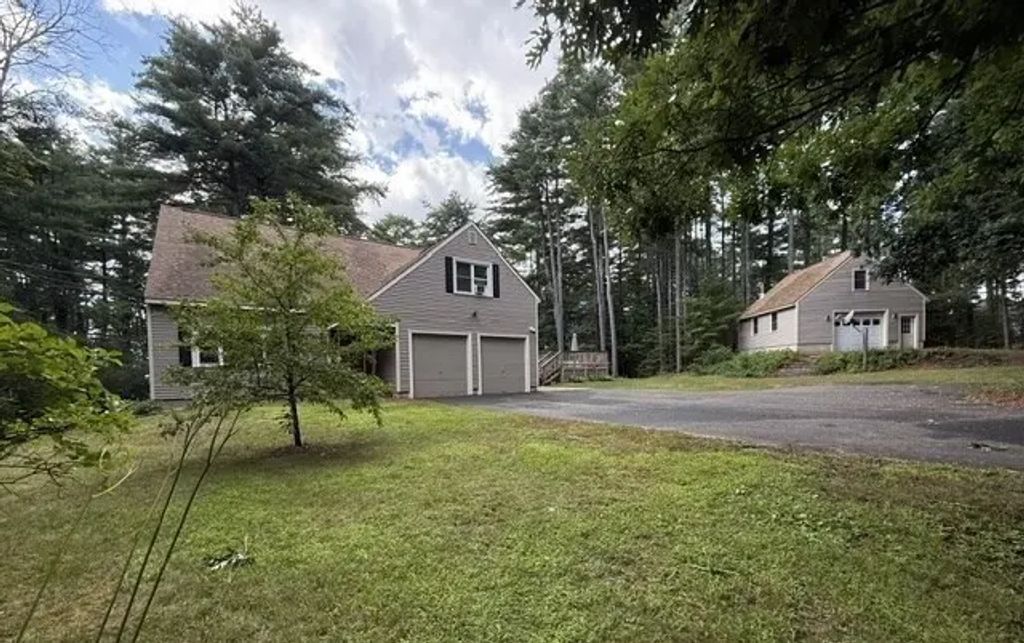 210 Brickyard Rd, Athol