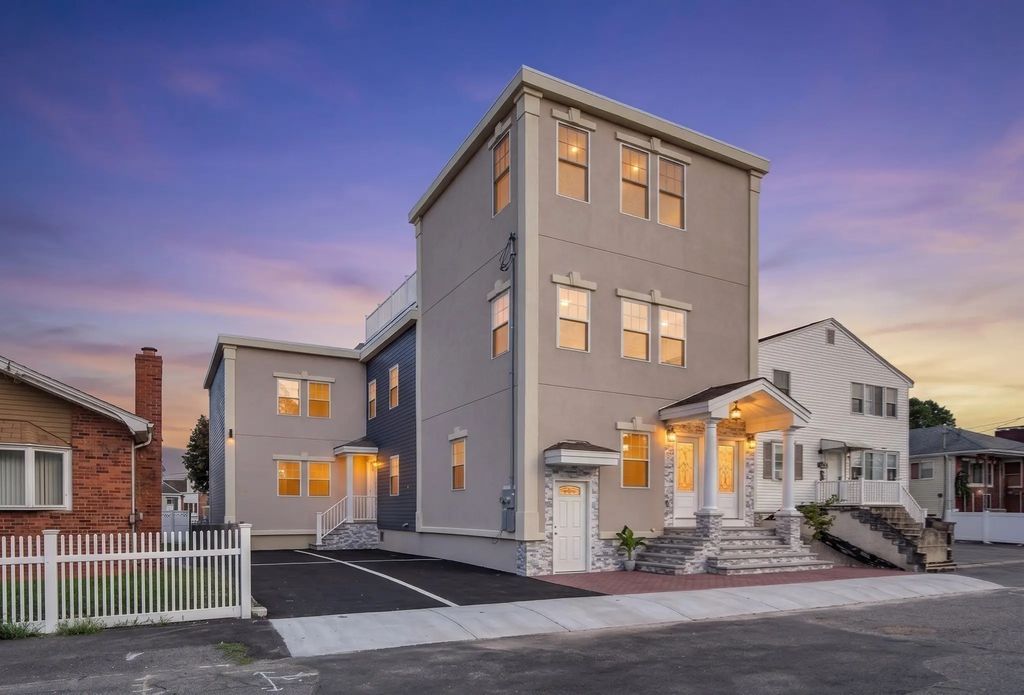 59 Larkin St #1, Revere