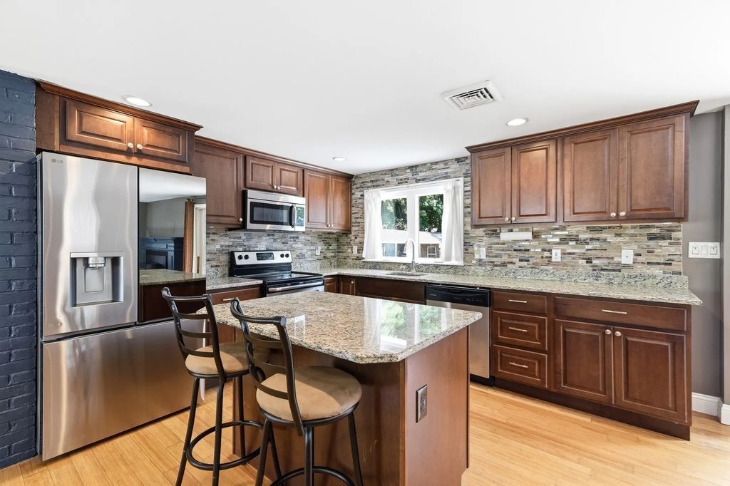 25 Marie Ave., Brockton