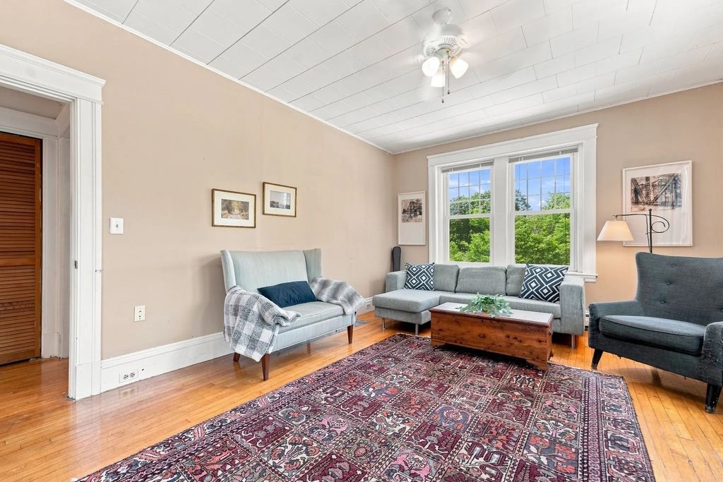 41 Chatham St #5, Worcester