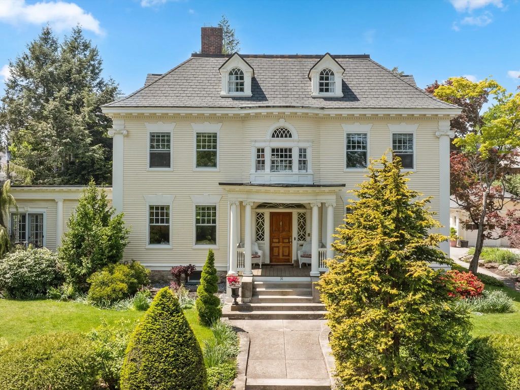 31 Lenox St, Worcester
