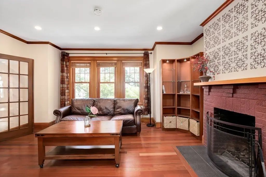 107 Bynner #2, Boston