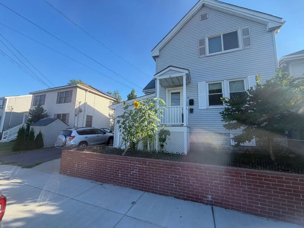 91 Clinton #1, Chelsea